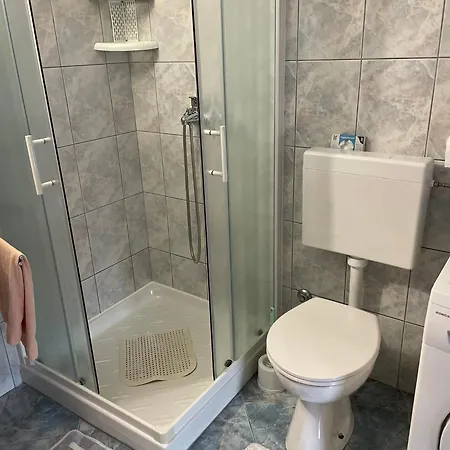 Orbanic アパート ツレス