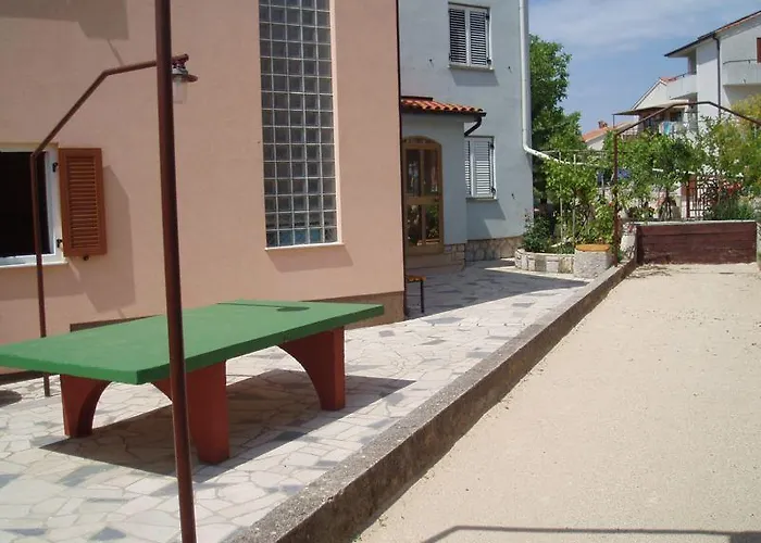 Orbanic Cres