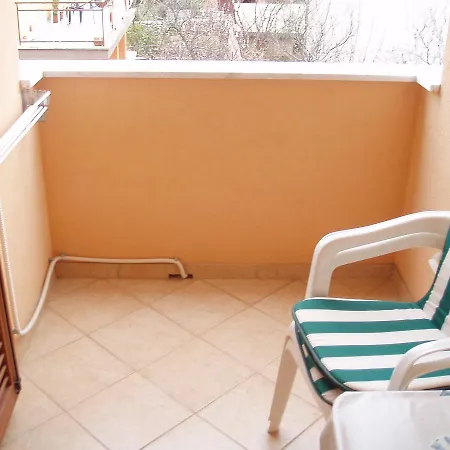 Orbanic Apartment *