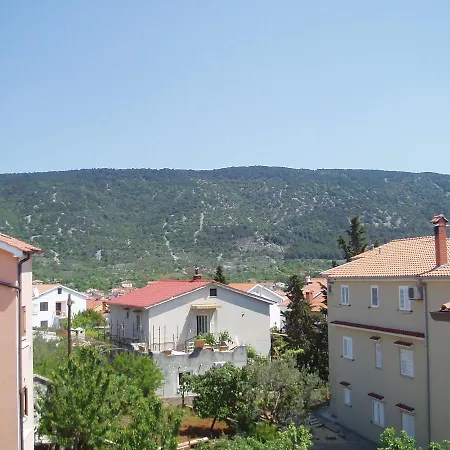 Orbanic Apartment *